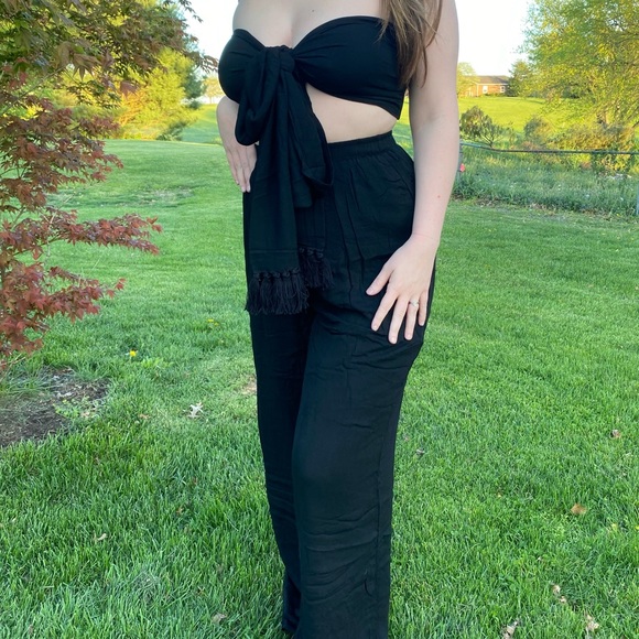 🌸VACAY VIBES🌸 2 piece set - Picture 2 of 3